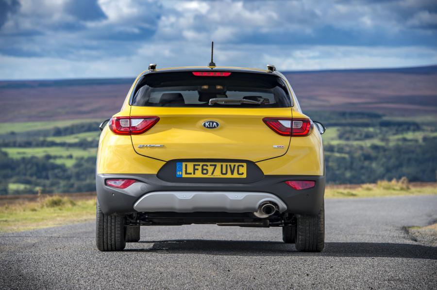 Kia Stonic First Edition 2017 года  (UK) (фото 38 из 48)